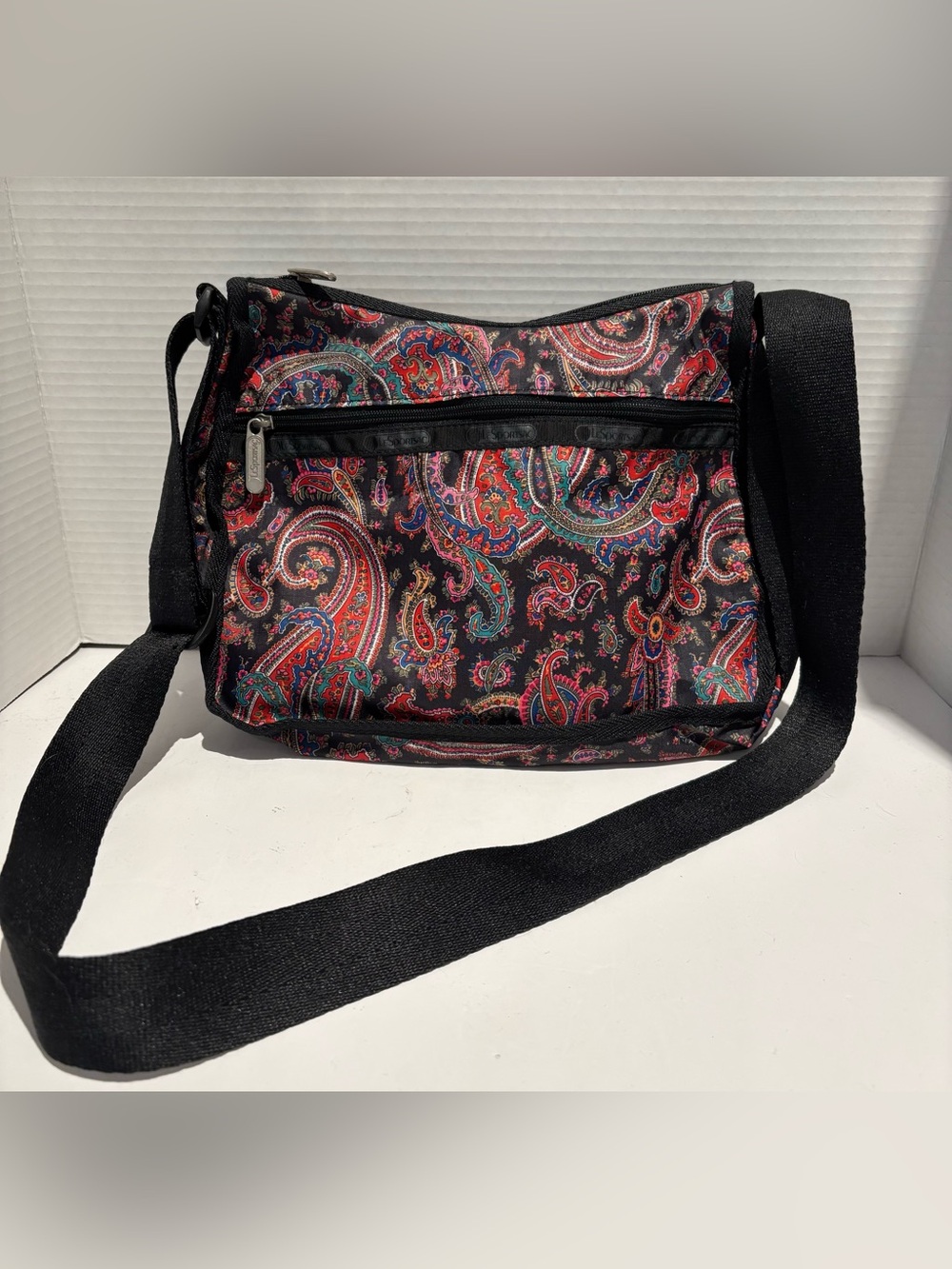 Vintage 90’s LeSportsac Everyday Crossbody Bag Multi Paisley Nylon Zip Pockets